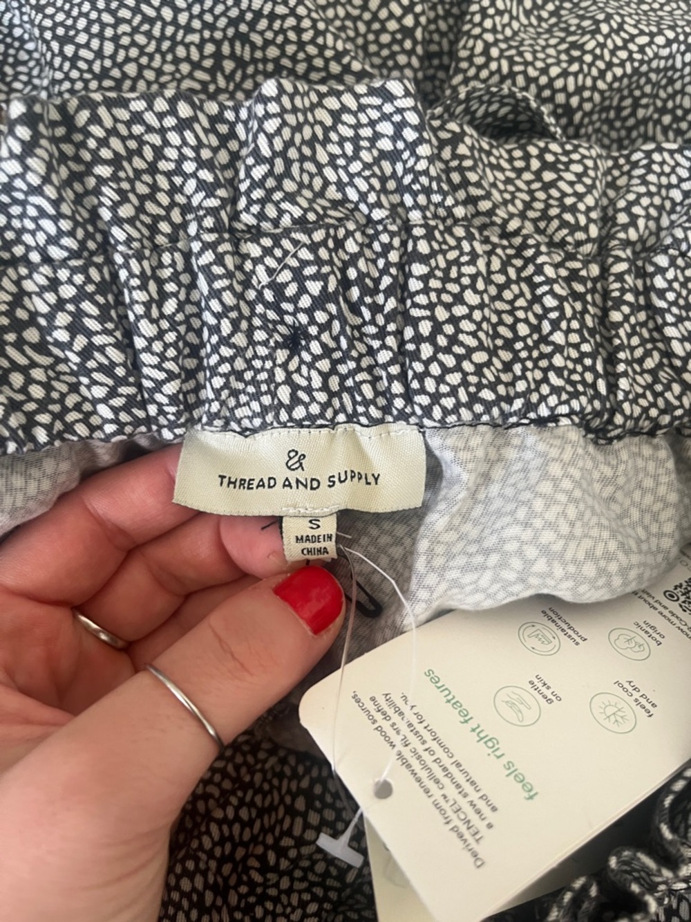 NWT Francesca’s pants - Picture 5 of 5
